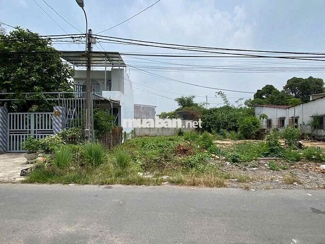 ĐẤT RỘNG CHỢ LỘC HƯNG, 10m ngangx20m=200m2, Đường DT 787, SHR, 535tr.