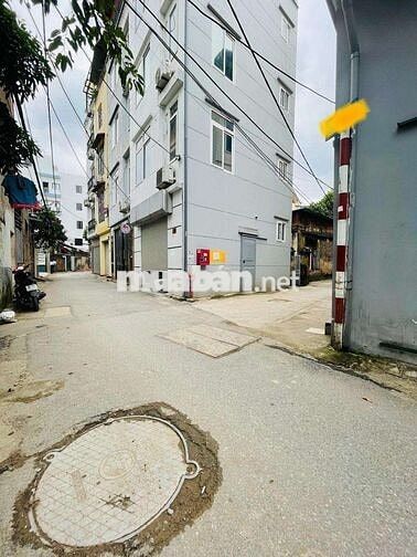 Bán đất Bát Khối 35m² – Mặt tiền 5,4m, đất vuông đẹp, giá hơn 6 tỷ