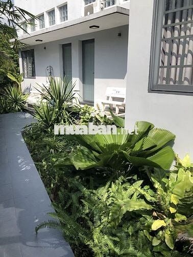 Cho thuê nhà vườn 3PN, 3WC, 1 phòng khách . Giá : 8 triệu , Long An