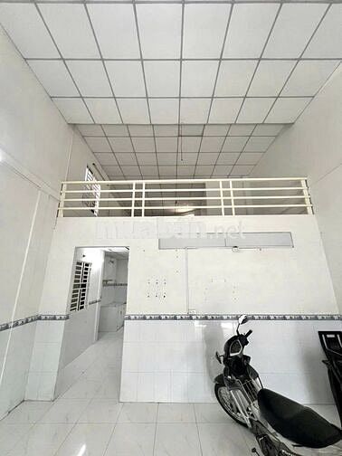 NHÀ NGỘP BÁN GẤP - TRỆT LỬNG 90M2 - SỔ HỒNG RIÊNG BÌNH CHÁNH