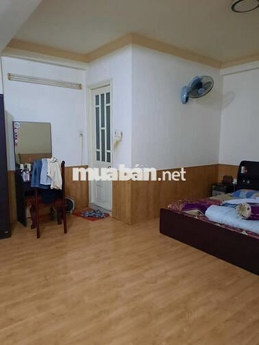 Nhà hẻm 3m Phùng Văn Cung. P.2. Phú Nhuận 4.7x10.5m; 2PN 1WC;11tr (TL)