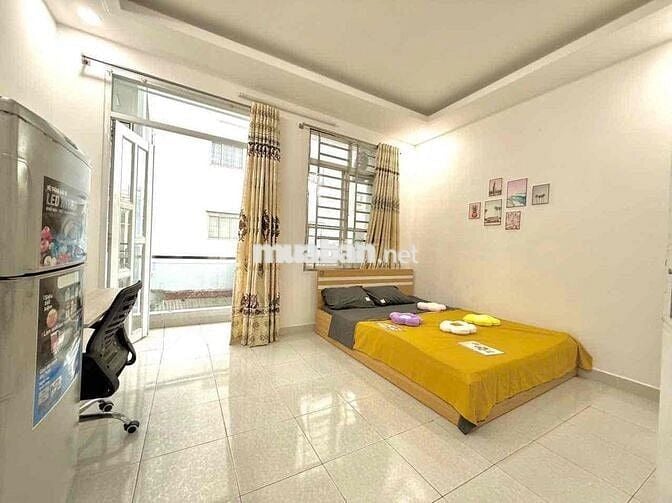 cho thuê phòng trống sẵn ban công thoáng ngay Quận 3 gần DH Sư Phạm