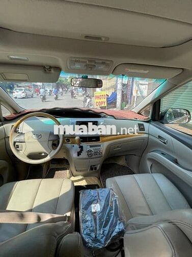 Toyota Previa 2008 số tự động màu vàng cát