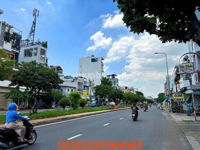 BÁN NHÀ MẶT TIỀN : 165 LÊ THÚC HOẠCH - P. PHÚ THỌ HÒA - Q. TÂN PHÚ