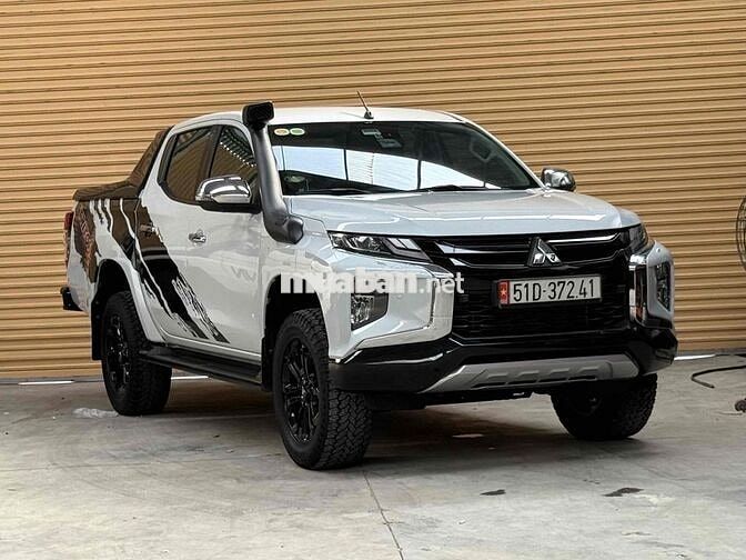 Mitsubishi Triton - Số tự động - 2 cầu - Màu trắng