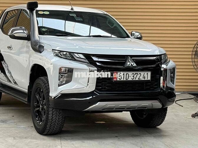 Mitsubishi Triton - Số tự động - 2 cầu - Màu trắng