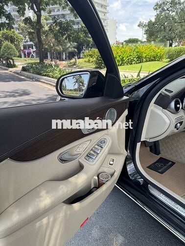 MERCEDES-BENZ C200 EXCLUSIVE 2019