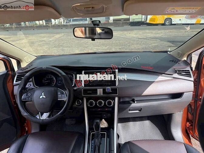 Xe Mitsubishi Xpander Cross 1.5 AT 2020