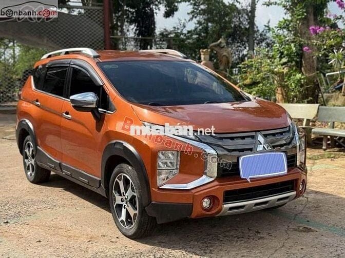 Xe Mitsubishi Xpander Cross 1.5 AT 2020