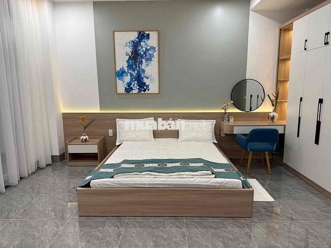 Nhà hoàn thiện 1 trệt 2 lầu thổ cư hoàn công khu dân cư đông đúc