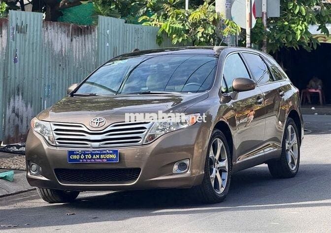Toyota Venza 2009 đăng ký 2011