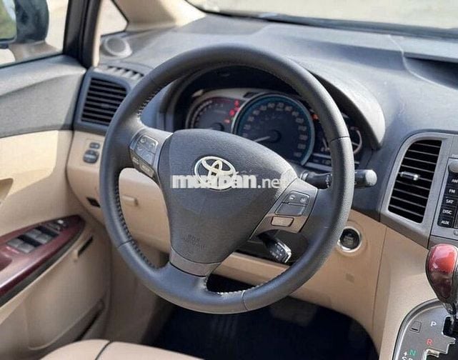 Toyota Venza 2009 đăng ký 2011