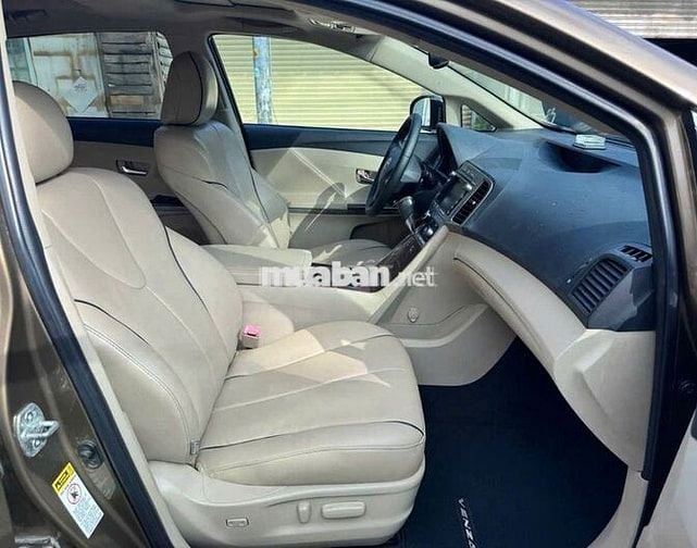 Toyota Venza 2009 đăng ký 2011