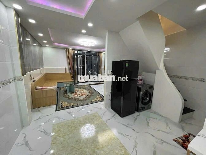 Nhà 46m2, 2 tầng, nhỉnh 3 tỷ, đường chuyên dùng 9, Phú Thuận, Quận 7.