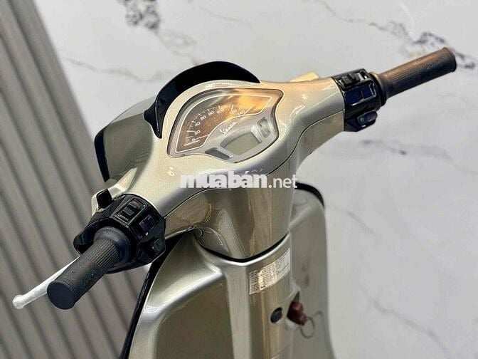 vespa 2017 bstp 9chu nguyen zin nợ xấu trả 50% ạ