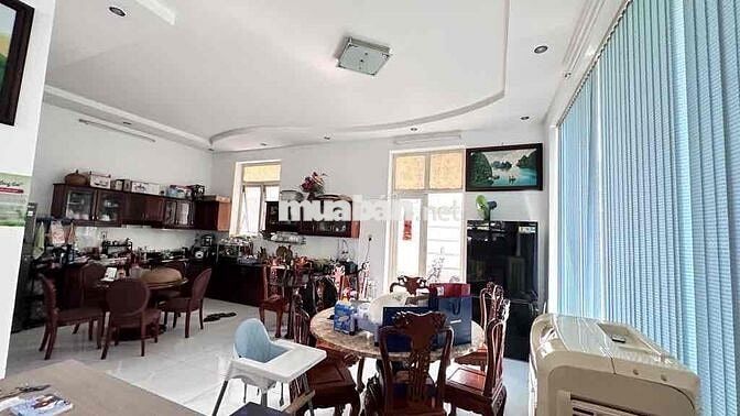 biệt Thự Lê Thị Riêng 12 * 20 4 tầng