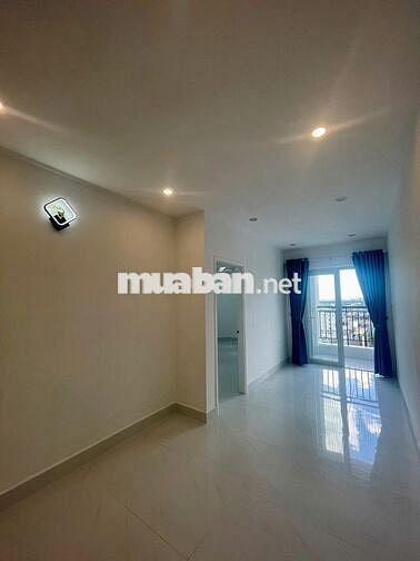 Cho thuê chung cư Thế Kỷ 21 , tầng cao view Landmark81