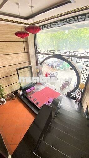 Mặt phố Dương Đình Nghệ kinh doanh đẳng cấp