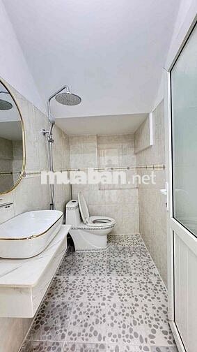 Bán Nhà Thống Nhất. 56m2. 3 tầng. 4 phòng. sân thượng. chỉ 5.18tỷ