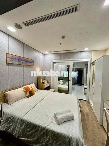 cần cho thuê căn hộ full nội thất trong lanmak81