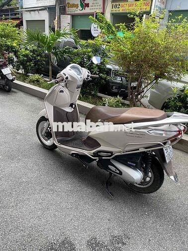 Lead 4val 2022 đẹp zinbiển thành phố chính chủ