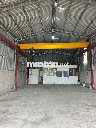 Nhà kho cho thuê mặt tiền đường bộ và đường sông