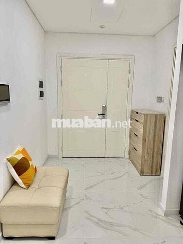 cần cho thuê căn hộ full nội thất trong lanmak81