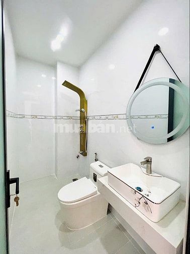 Bán nhà mặt đường ô tô thông thoáng , p Bình Trưng Đông , Quận 2 cũ 