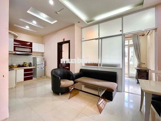 Chính Chủ Cho Thuê Căn Hộ ( 60m2 ) Quận 3 Hai Phòng Ngủ Ban Công