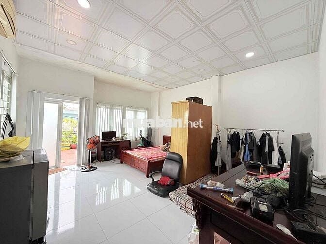 Cần Bán Nhà 1/ Tô Ngọc Vân Siêu Rộng,Shr Vị Trí Đắc Địa