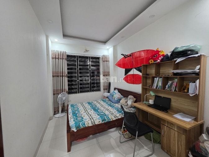 Bán nhanh nhà 4 tầng tại Miêu Nha Nam Từ Liêm Hà Nội giá 8,9 tỷ