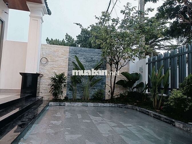 BÁN BIỆT THỰ MINI . HÓC MÔN GẦN Q12