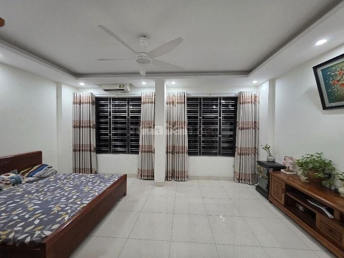 Bán nhanh nhà 4 tầng tại Miêu Nha Nam Từ Liêm Hà Nội giá 8,9 tỷ