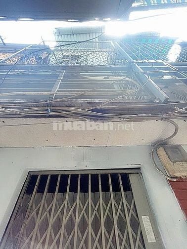 Nhà nhỏ cần bán hẻm trần văn quang 15,6m Gía 1 tỷ 700 triệu