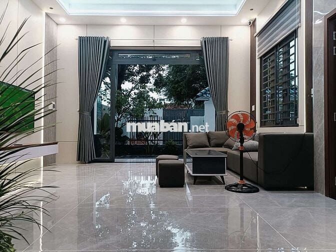 BÁN BIỆT THỰ MINI . HÓC MÔN GẦN Q12