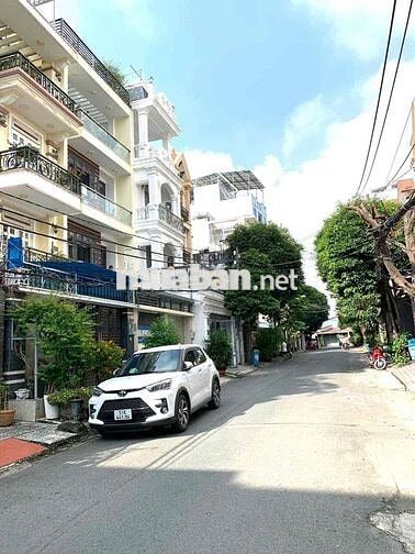 CHÍNH CHỦ BÁN NHÀ MT LÊ THỊ HỒNG CĂN CỨ 26