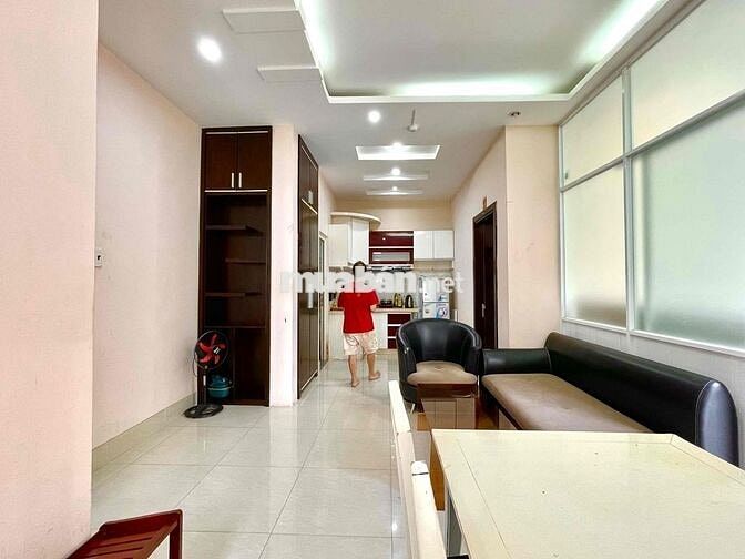 Chính Chủ Cho Thuê Căn Hộ ( 60m2 ) Quận 3 Hai Phòng Ngủ Ban Công