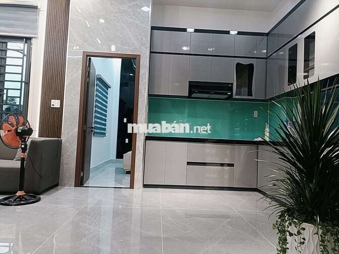 BÁN BIỆT THỰ MINI . HÓC MÔN GẦN Q12
