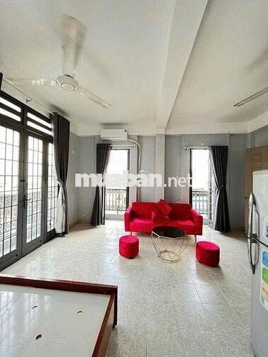 CHO THUÊ PHÒNG TRỌ GIÁP QUẬN 10 GẦN CÔNG VIÊN LÊ THỊ RIÊNG, BAN CÔNG
