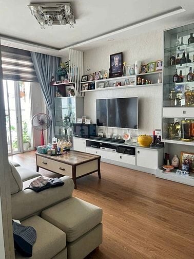 Cao ốc Đặng văn Ngữ,Phú Nhuận:Căn 2p ngủ,nội thất,12,5tr