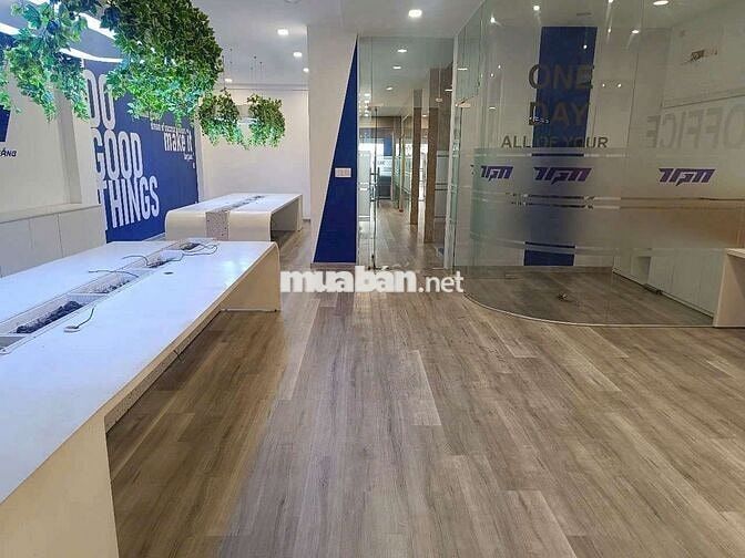TÒA NHÀ 5 TẦNG - DTSD 730M2 - THANG MÁY