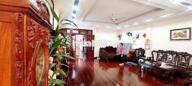 120m2 x MT 6,5m - Nhà Mặt Phố - Kinh Doanh Tốt - 20 tỷ