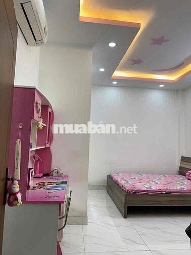 Cho Thuê Nhà Nguyên Căn DT 4x15 , 3PN ,3WC , Full Nt , Đường LĐC.