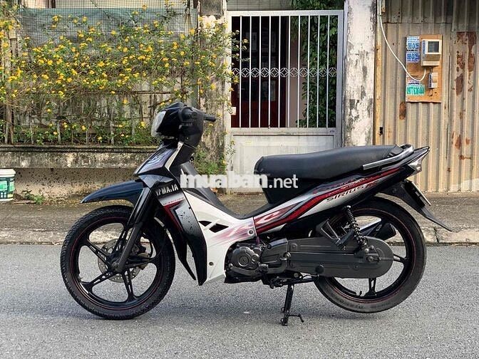 xe yamaah Sirius 2013 màu đỏ đen RC len ken mới 90