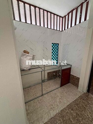 CHO THUÊ NHÀ RIÊNG BIỆT MẶT TIỀN 8M ĐƯỜNG 5m5 ( đối diện trường học )