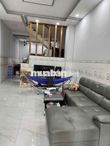 Cho Thuê Nhà Nguyên Căn DT 4x15 , 3PN ,3WC , Full Nt , Đường LĐC.