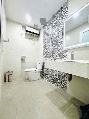 NGUYỄN ĐÌNH HOÀN-CẦU GIẤY-32m-5 TẦNG-MT 4M-8,4 TỶ.