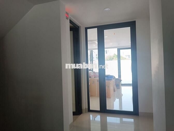 NGUYÊN CĂN ĐƯỜNG TÂN QUÝ DT 7X25M TRỆT 4 LẦU CÓ THANG MÁY