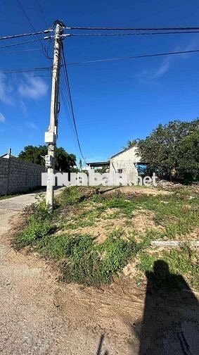 Đất nở hậu, lô góc 2 mặt thoáng gần biển Phú Yên – giá đầu tư chỉ 780t