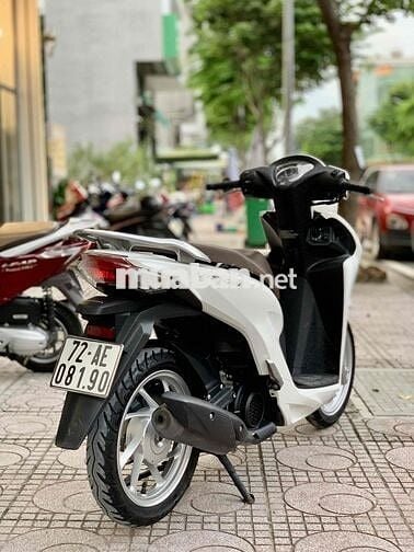 🔥Vision 2024 Trắng Tinh Chính Chủ Smartkey Xe Đẹp🔥